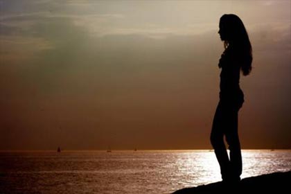 �Ƿݰ���δ��