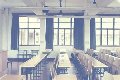 情愫尽了,碎散了