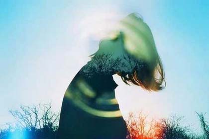 ����ɫ�Ӱ��춹