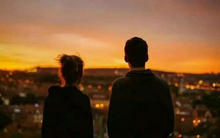 ����Ҹ�����һ���й�ϵ��