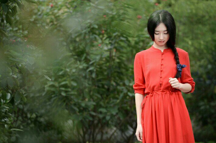 谁在红颜花前,惹了一世牵挂