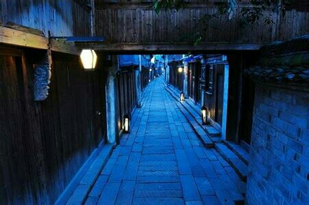 ��ҹ���Ӱ��