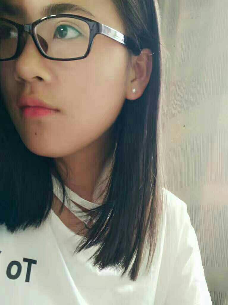 ��Թ