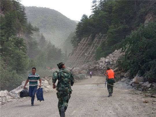 ���Ƕ���