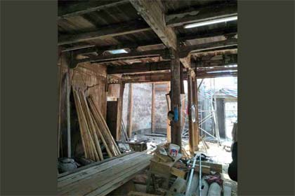 访马幼眉故居有感