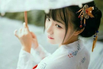 ����졤������