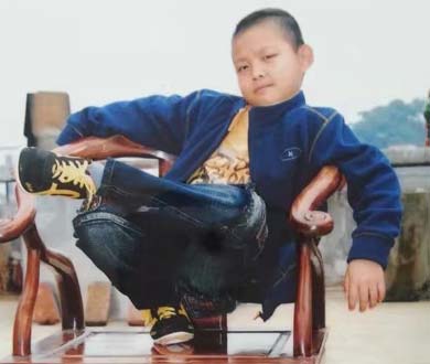 ��Գ����