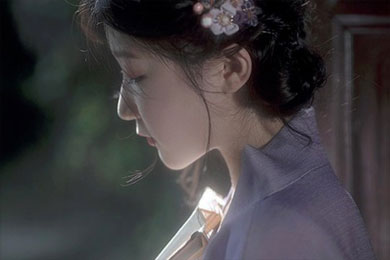 八六子·眼波横