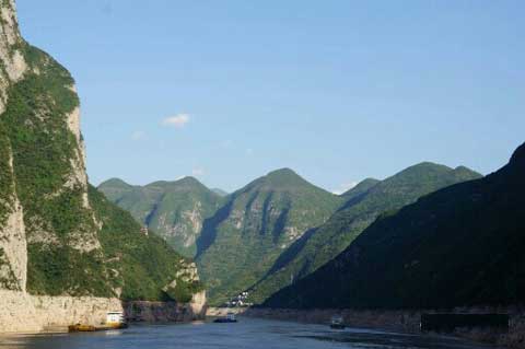 ɽ������Ͽ���������700��